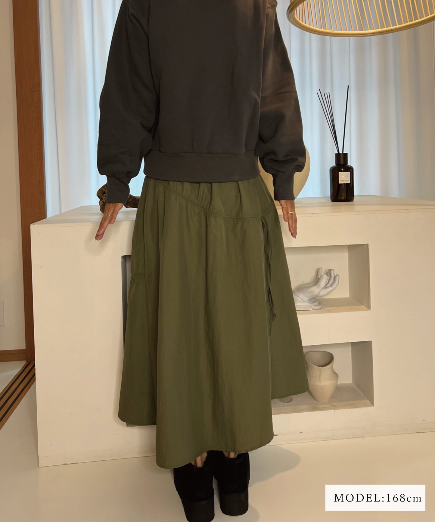 ミリタリーギャザースカート