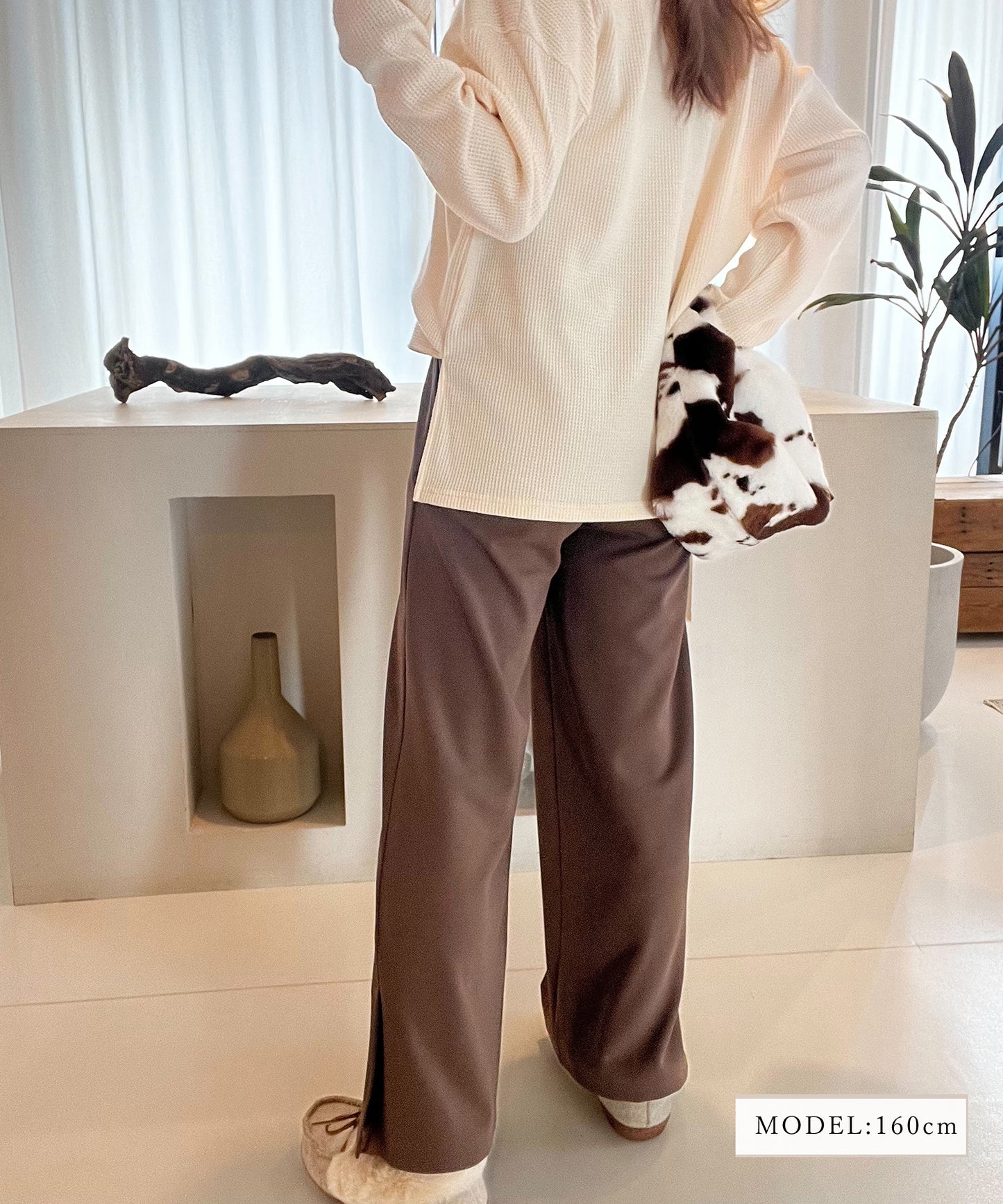 【再入荷】美ライン ストレッチストレートパンツ