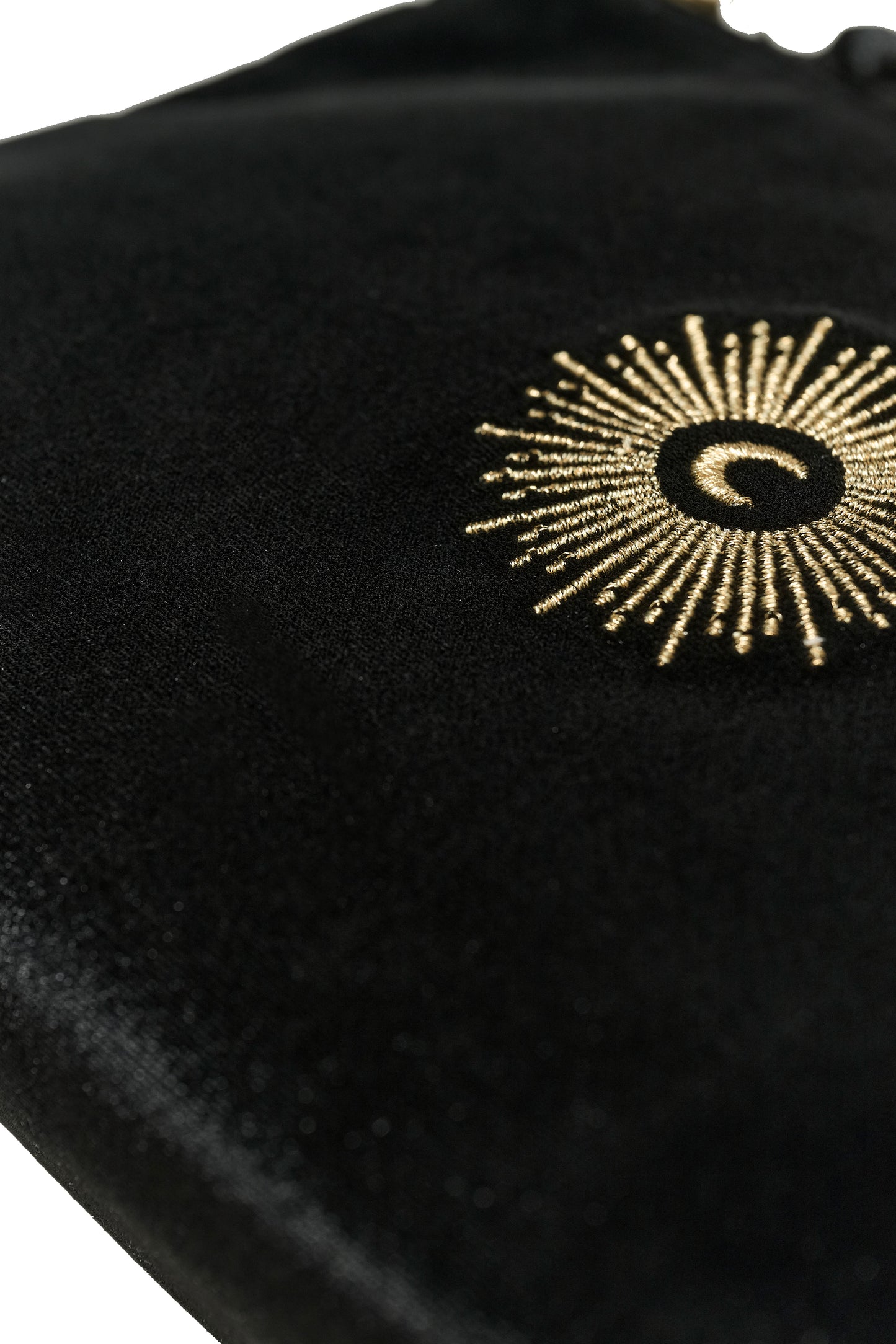 embroidery ベロアポーチ