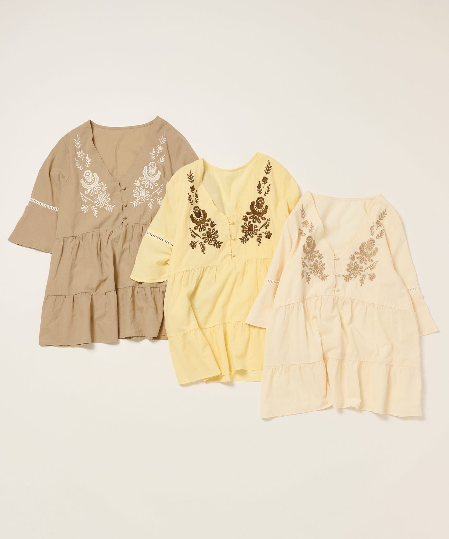 embroideryチュニック