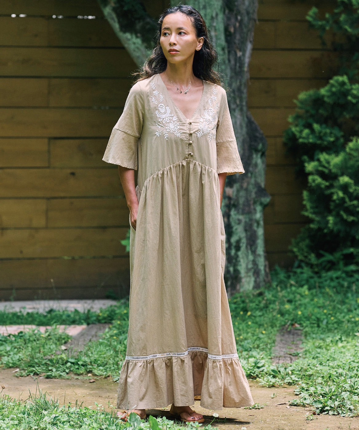 embroideryワンピース