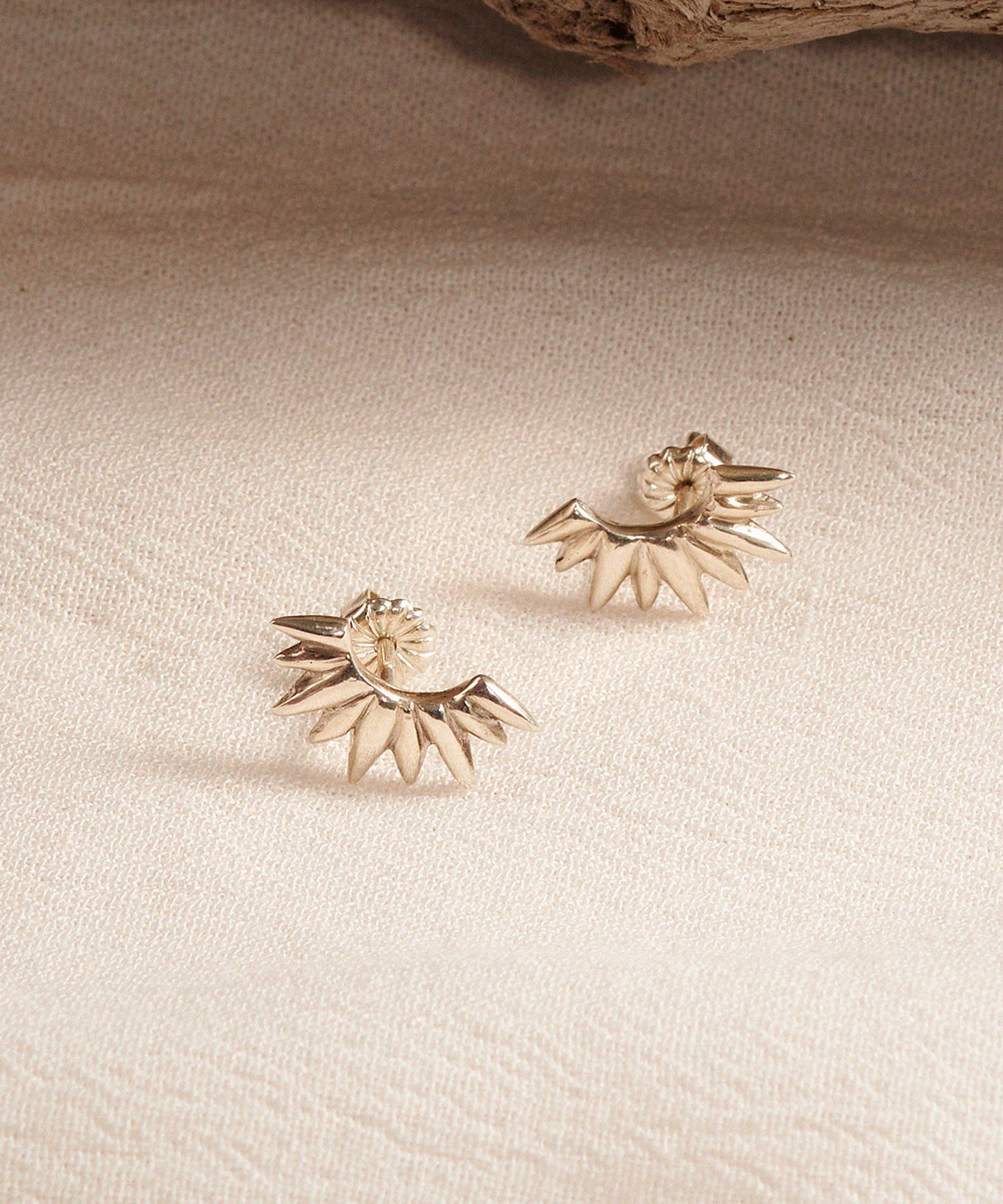 the sun ピアス silver