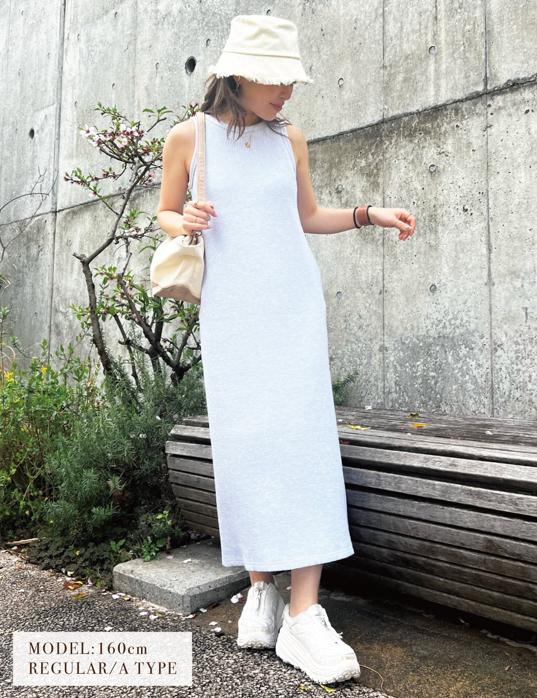 刺繍ワッフルタンクワンピース